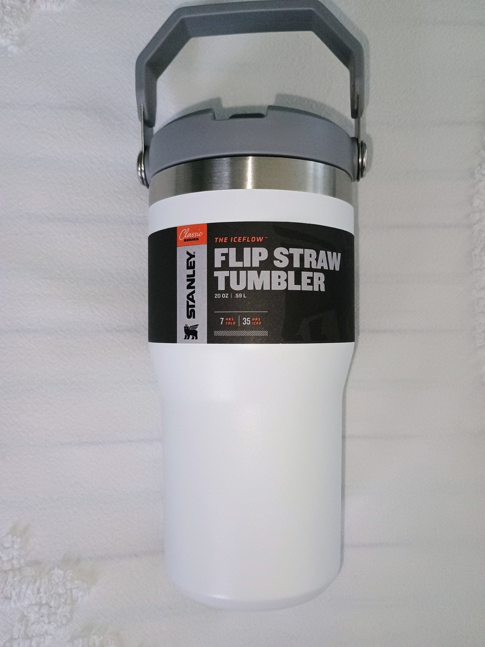 Stanley Flip Straw Tumbler in White